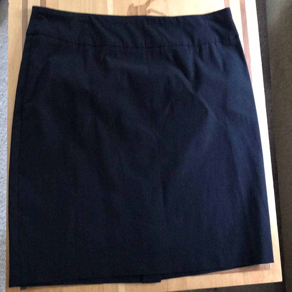 Women’s skirt size 14